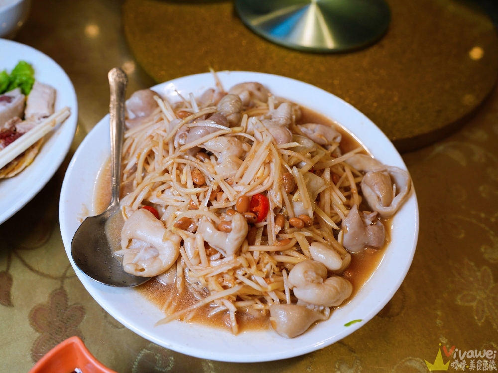 桃園龍潭美食｜『桃群客家活魚餐廳』龍潭大池周邊～附設免費停車場！餐點豐富多元又好吃的熱炒桌菜餐廳！