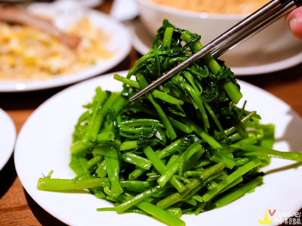 台北信義美食｜『鼎泰豐-台北101店』台北101最夯排隊店！觀光客必朝聖的小籠包名店！隱藏版吃法大公開！