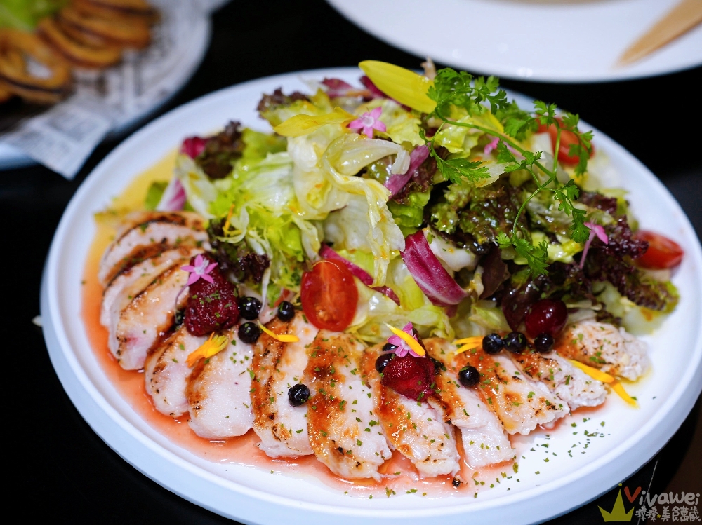 苗栗美食｜『猫狸村 Miaoli Village』結合創意料理與輕鬆氛圍的質感小餐館～餐點好吃道道無雷！