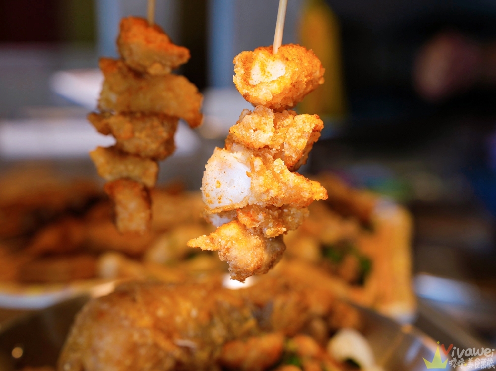 桃園蘆竹美食|『尚豪轟炸雞翅(坑口店)』平日限定!藏在工業區的好吃炸物專賣!必買魷魚,甜不辣,地瓜~可免費加蒜片! 桃園蘆竹美食|『尚豪轟炸雞翅(坑口店)』平日限定!藏在工業區的好吃炸物專賣!必買魷魚,甜不辣,地瓜~可免費加蒜片!