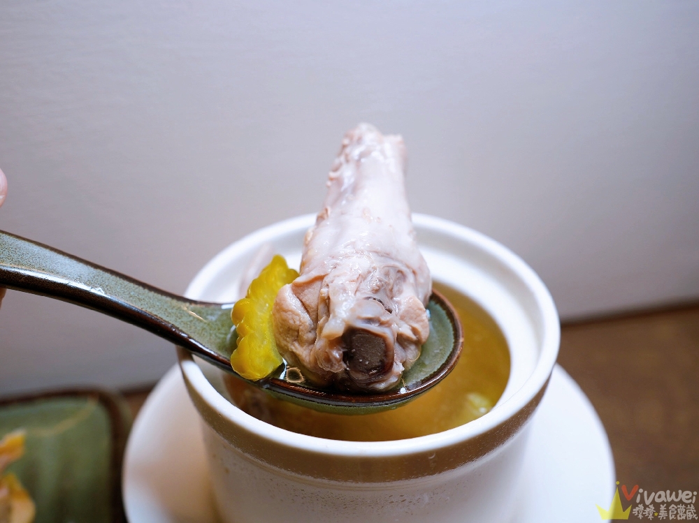 桃園中壢美食｜『玖樓台菜』復古懷舊風的質感台菜熱炒！道道經典～是讓你靜靜享受「台灣味」的好地方！