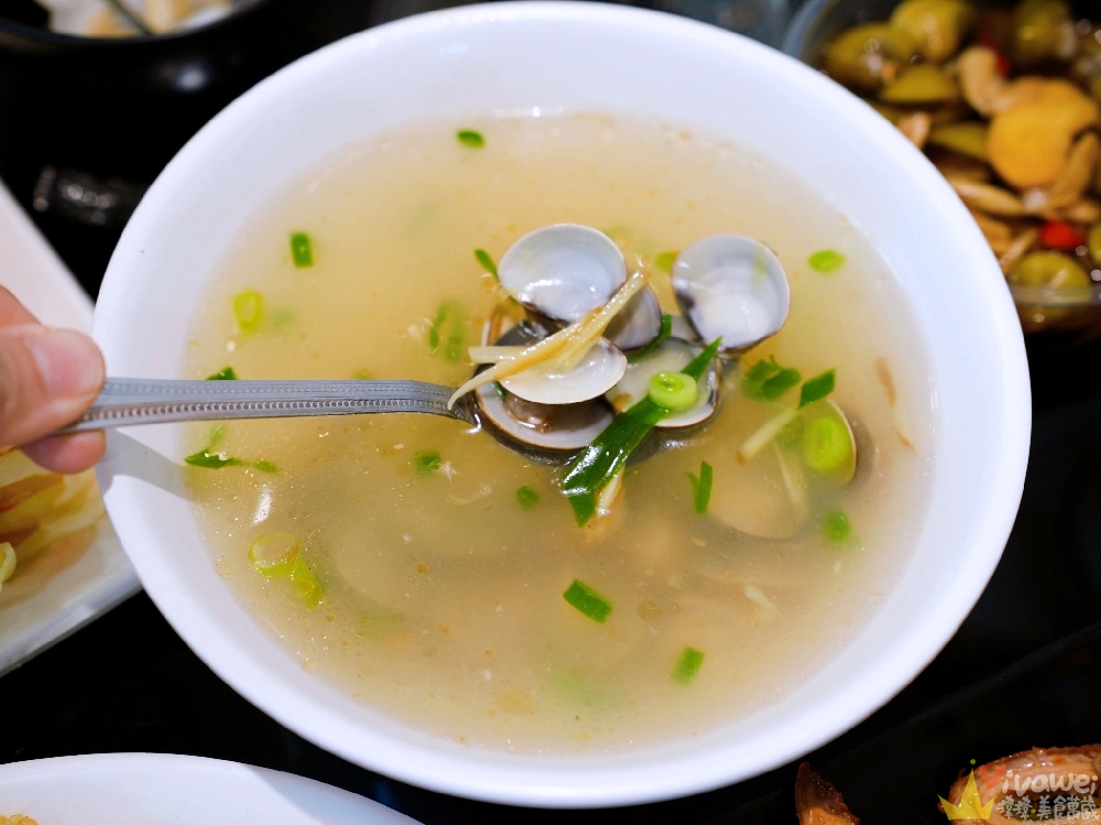 桃園大園美食｜『祥祥炒飯功夫館-大園旗艦店』多達20種炒飯口味！還有熱炒,粥品,燴飯,炸物,湯品等豐富餐點選擇！