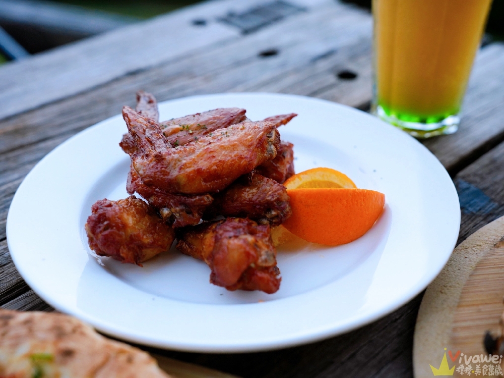 宜蘭礁溪美食｜『空ㄟ農場』宜蘭最美夜景餐廳～適合約會聚餐和放空～必吃手工窯烤PIZZA&焗烤千層麵！