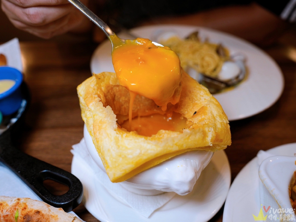 桃園中壢美食｜『Mint Pasta 中原店』高CP值的義大利麵&焗烤&手工窯烤披薩～還有貼心供應素食餐點！