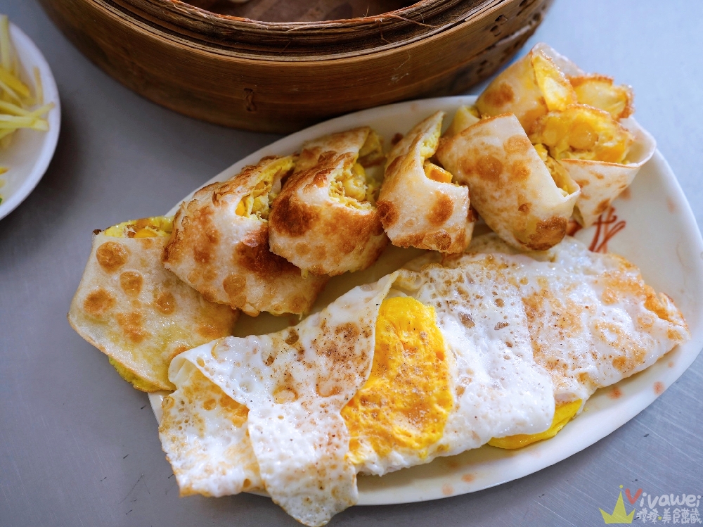 苗栗市美食｜『廣和小籠包』手工製作的中式早餐！推薦脆皮鍋貼&酥皮蛋餅！