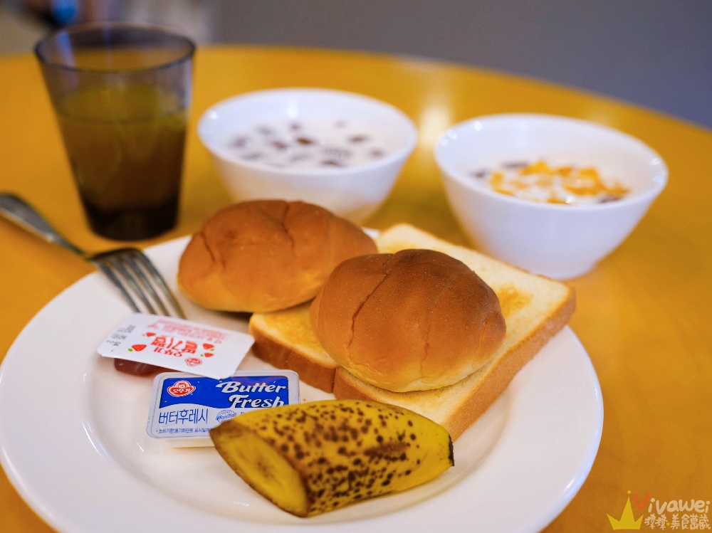 韓國釜山住宿｜『西面棕色點點商務飯店 (Browndot Business Seomyeon)』近西面站～免費早餐簡單好吃～櫃台還能代訂韓式炸雞！