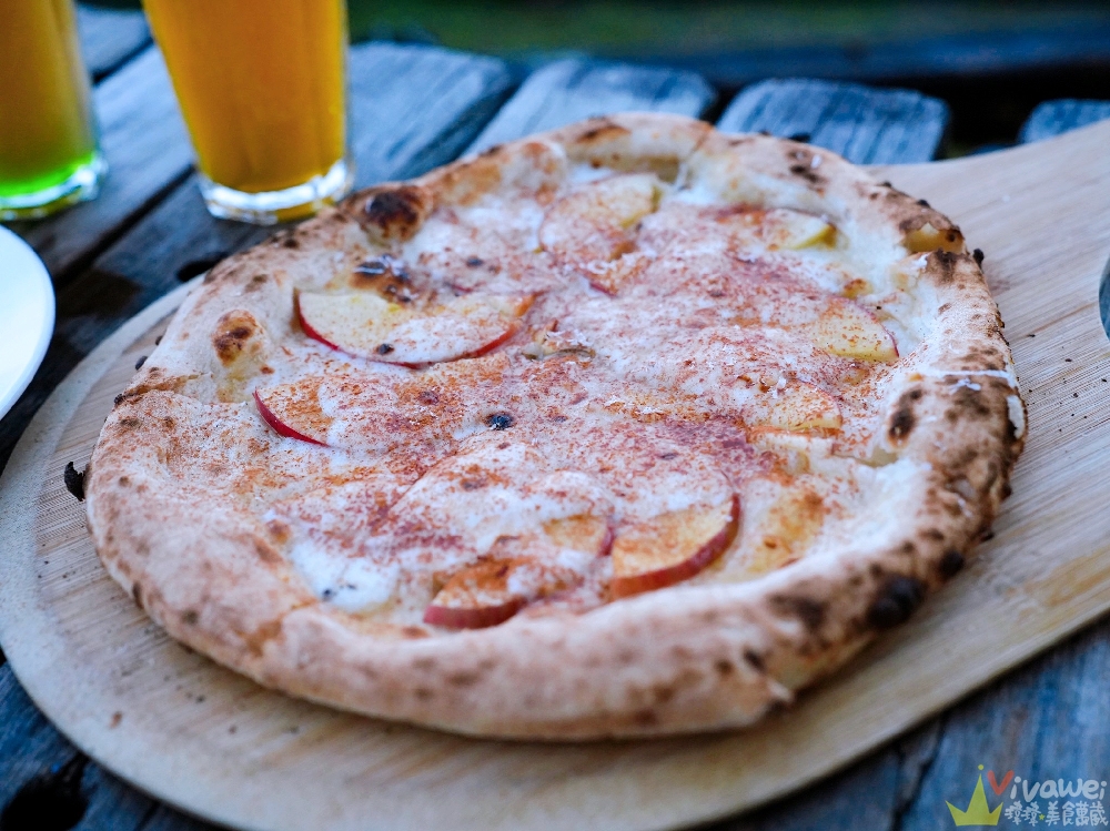 宜蘭礁溪美食｜『空ㄟ農場』宜蘭最美夜景餐廳～適合約會聚餐和放空～必吃手工窯烤PIZZA&焗烤千層麵！