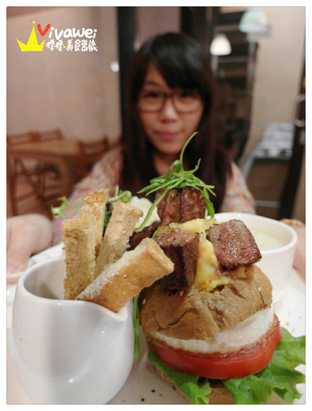 POND BURGER CAFE：台北信義區｜捷運101／世貿站的早午餐專賣『Pond Burger Cafe』