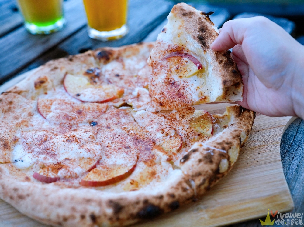 宜蘭礁溪美食｜『空ㄟ農場』宜蘭最美夜景餐廳～適合約會聚餐和放空～必吃手工窯烤PIZZA&焗烤千層麵！