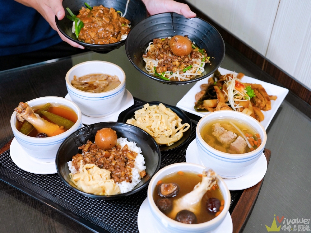 苗栗頭份美食｜『李記燉品屋』平日限定！百元有找的原盅燉湯！推薦必吃滷肉飯&竹山意麵&現切滷味！
