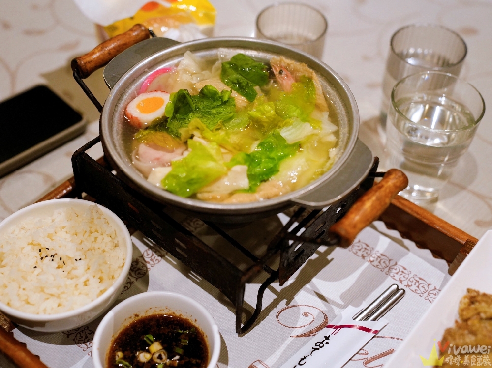 宜蘭冬山美食｜『烘爐茶古商行』免服務費+免費停車！火鍋雙拼牛小排、檸檬雞腿排套餐超有誠意！