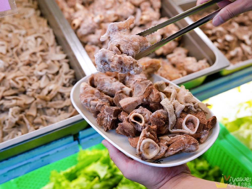 苗栗頭份美食|『不打羊-頭份店 羊肉爐牛肉爐吃到飽』羊肉牛肉&蔬菜自助吧任你吃!大推隱藏版炸雞翅&鹹酥雞! 苗栗頭份美食|『不打羊-頭份店 羊肉爐牛肉爐吃到飽』羊肉牛肉&蔬菜自助吧任你吃!大推隱藏版炸雞翅&鹹酥雞!