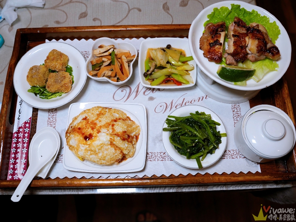 宜蘭冬山美食｜『烘爐茶古商行』免服務費+免費停車！火鍋雙拼牛小排、檸檬雞腿排套餐超有誠意！