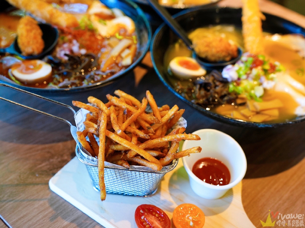 南投仁愛美食｜『星嵐拉麵』近清境農場的高海拔拉麵店～親子友善還有桌遊和盪鞦韆～週五,六,日限定自家製麵拉麵！