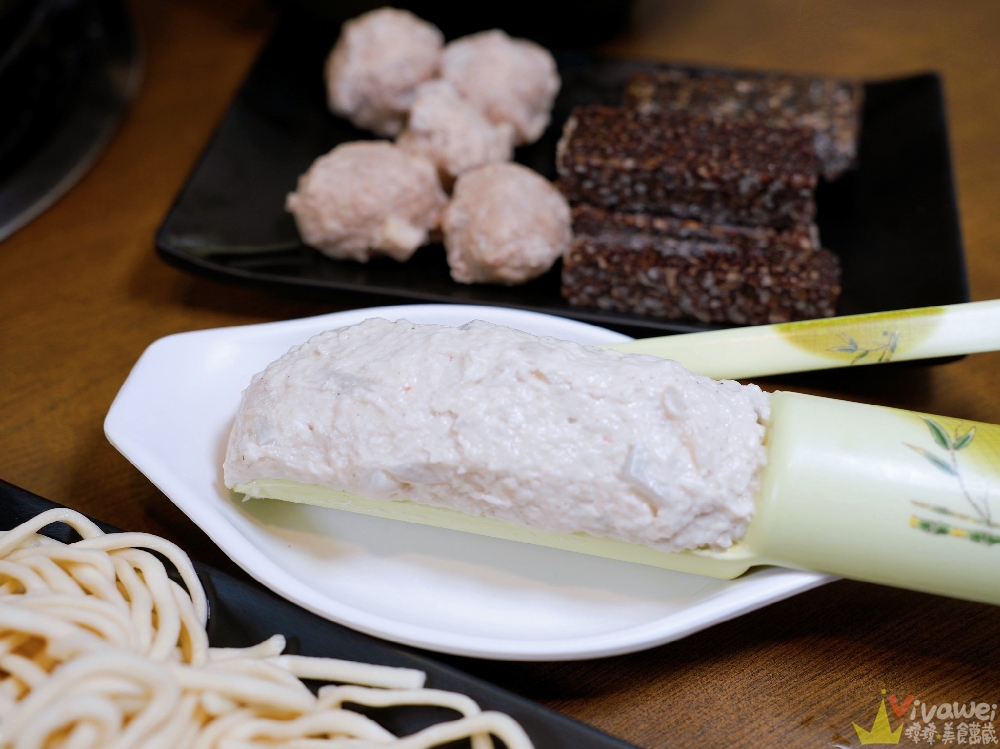 桃園市美食|『鐵木真麻辣鴛鴦火鍋』在地開業多年的單點傳統台式麻辣鍋~鴨血和豆腐免費續加! 桃園市美食|『鐵木真麻辣鴛鴦火鍋』在地開業多年的單點傳統台式麻辣鍋~鴨血和豆腐免費續加!