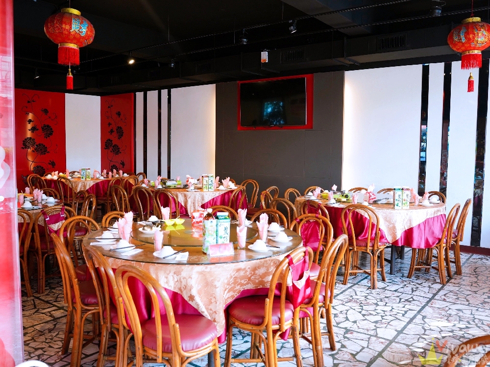 桃園龍潭美食｜『桃群客家活魚餐廳』龍潭大池周邊～附設免費停車場！餐點豐富多元又好吃的熱炒桌菜餐廳！