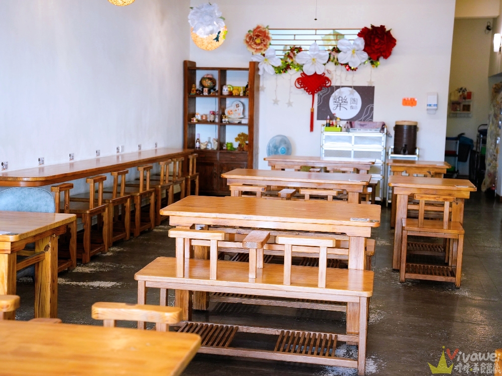 苗栗竹南美食｜『樂陶食店』職人精神自煮煲湯～簡單平凡的鍋物料理～另有蓋飯及咖哩飯！