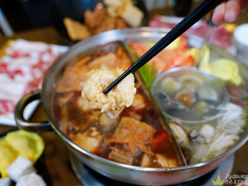 桃園市美食|『鐵木真麻辣鴛鴦火鍋』在地開業多年的單點傳統台式麻辣鍋~鴨血和豆腐免費續加! 桃園市美食|『鐵木真麻辣鴛鴦火鍋』在地開業多年的單點傳統台式麻辣鍋~鴨血和豆腐免費續加!