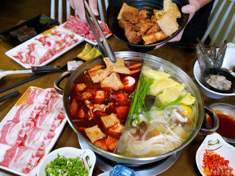 桃園市美食｜『鐵木真麻辣鴛鴦火鍋』在地開業多年的單點傳統台式麻辣鍋～鴨血和豆腐免費續加！