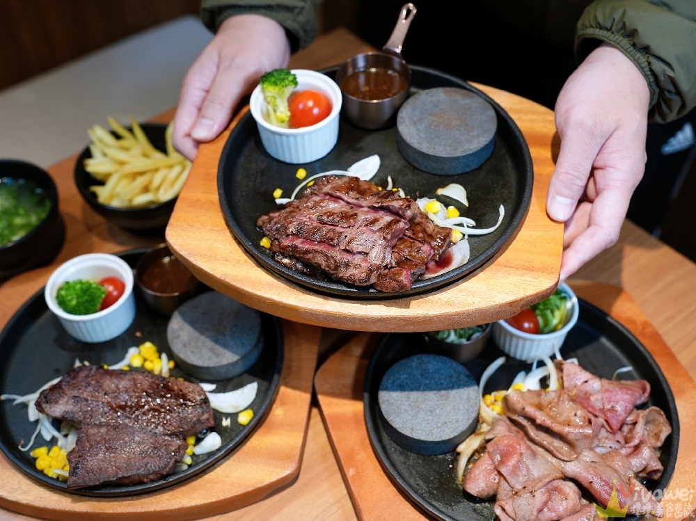 桃園市美食｜『炙り庵steak牛排』桃園車站新開幕！嚴選牛肉現煎炙燒～自助區誠意滿滿～牛滷肉飯,味噌湯,炸薯條通通無限續！