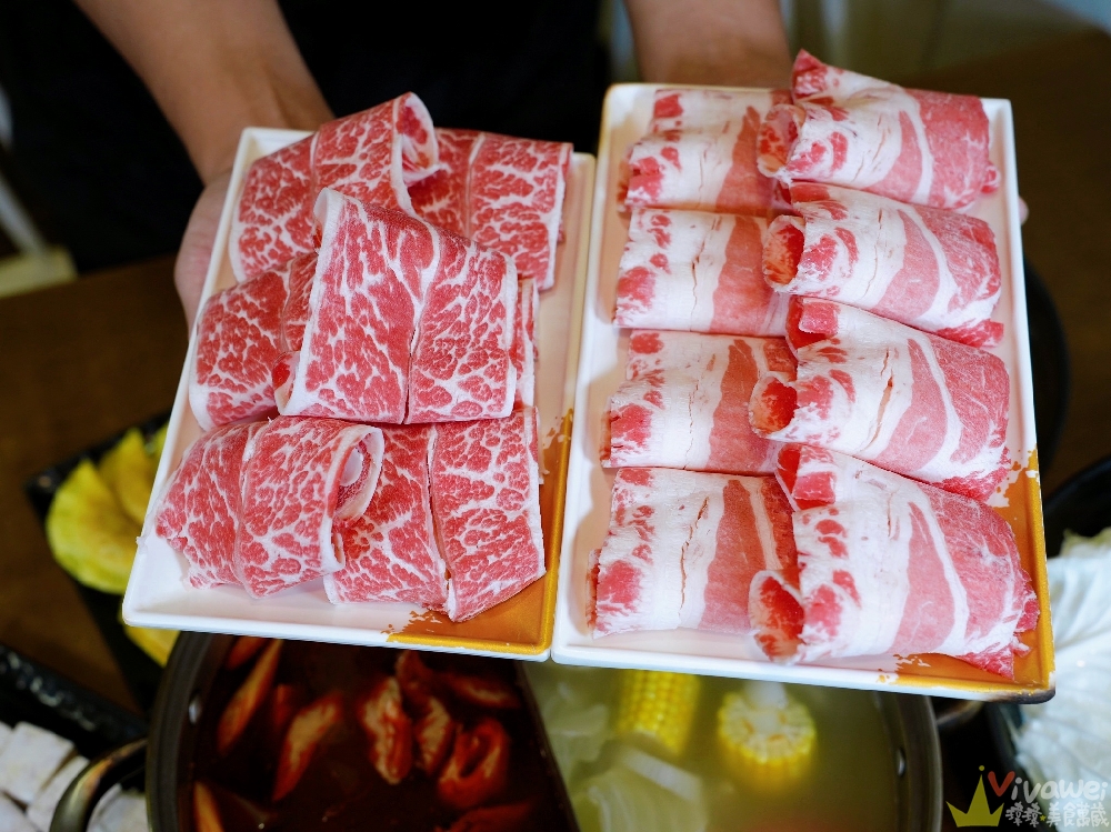 桃園市美食｜『鐵木真麻辣鴛鴦火鍋』在地開業多年的單點傳統台式麻辣鍋～鴨血和豆腐免費續加！