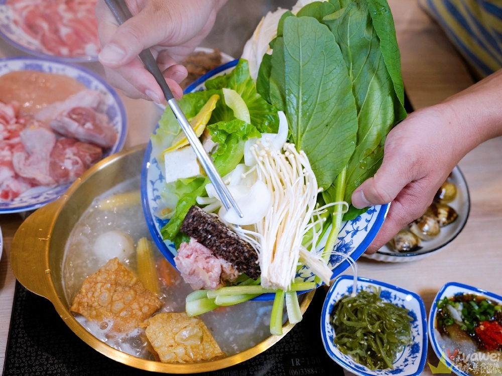 苗栗頭份美食|『真涮吃到飽火鍋-頭份旗艦店』交流道旁高CP值鍋物吃到飽!平日最低只要399元起~肉品,蔬菜,飯食,麵食,飲料及冰品任你自助吃到飽! 苗栗頭份美食|『真涮吃到飽火鍋-頭份旗艦店』交流道旁高CP值鍋物吃到飽!平日最低只要399元起~肉品,蔬菜,飯食,麵食,飲料及冰品任你自助吃到飽!