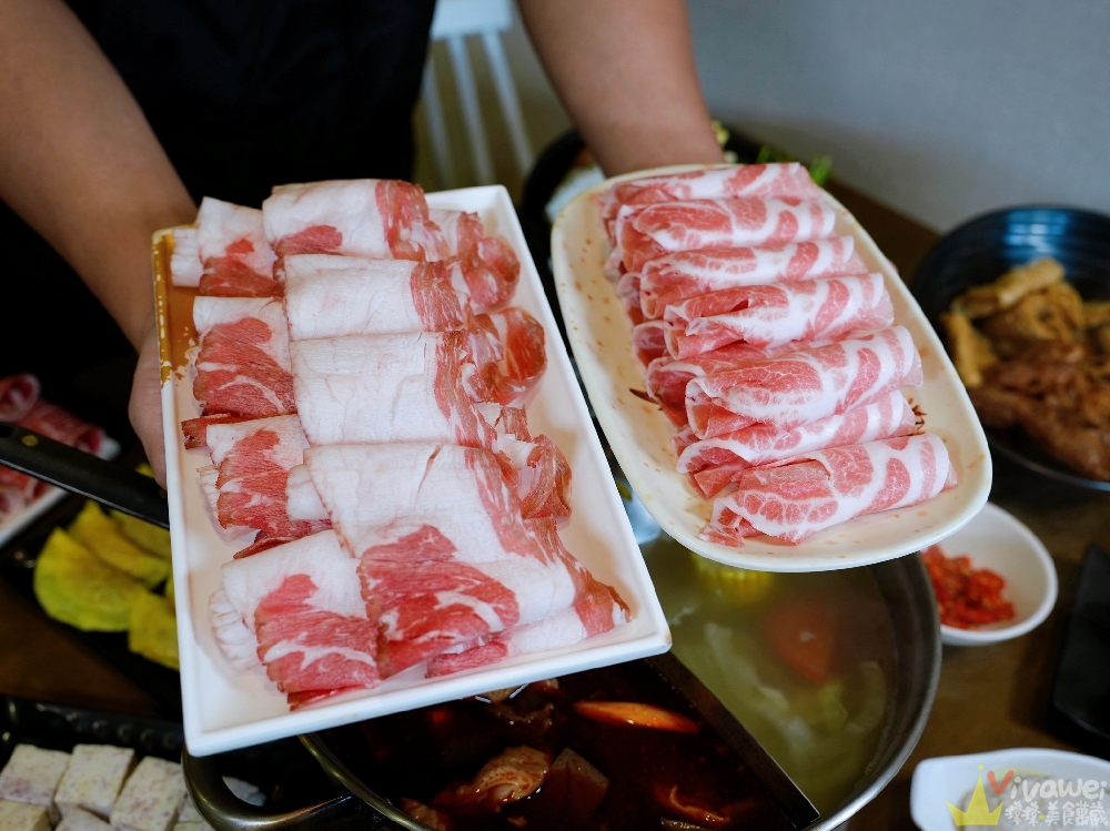 桃園市美食|『鐵木真麻辣鴛鴦火鍋』在地開業多年的單點傳統台式麻辣鍋~鴨血和豆腐免費續加! 桃園市美食|『鐵木真麻辣鴛鴦火鍋』在地開業多年的單點傳統台式麻辣鍋~鴨血和豆腐免費續加!