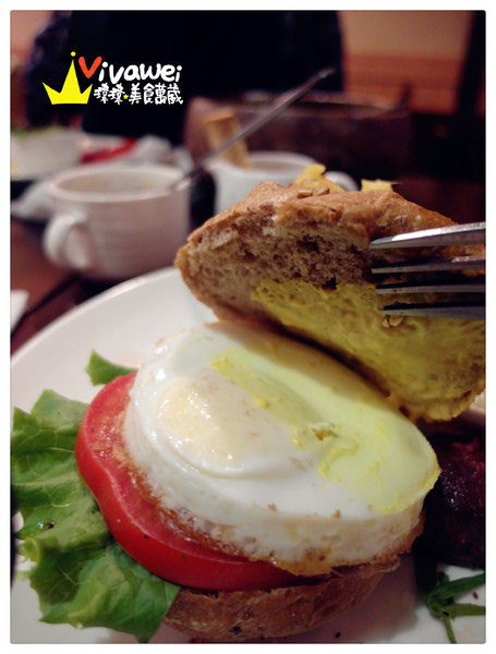 POND BURGER CAFE：台北信義區｜捷運101／世貿站的早午餐專賣『Pond Burger Cafe』