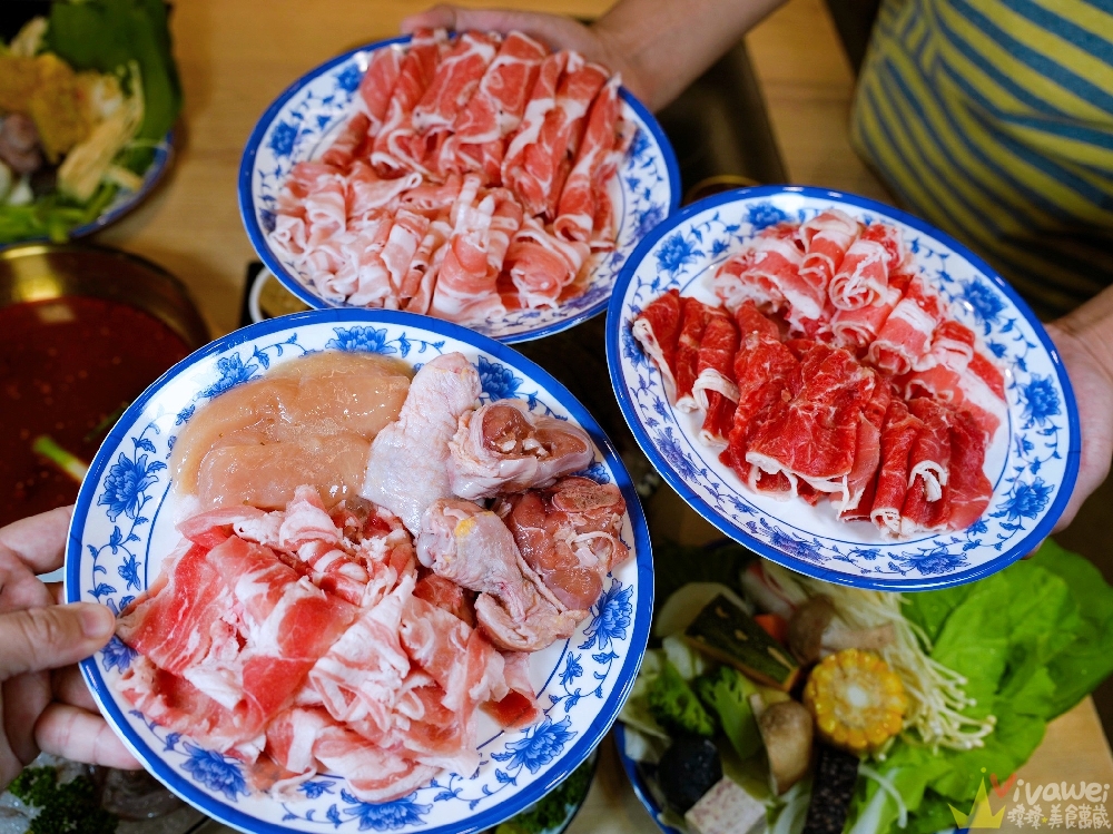 苗栗頭份美食|『真涮吃到飽火鍋-頭份旗艦店』交流道旁高CP值鍋物吃到飽!平日最低只要399元起~肉品,蔬菜,飯食,麵食,飲料及冰品任你自助吃到飽! 苗栗頭份美食|『真涮吃到飽火鍋-頭份旗艦店』交流道旁高CP值鍋物吃到飽!平日最低只要399元起~肉品,蔬菜,飯食,麵食,飲料及冰品任你自助吃到飽!