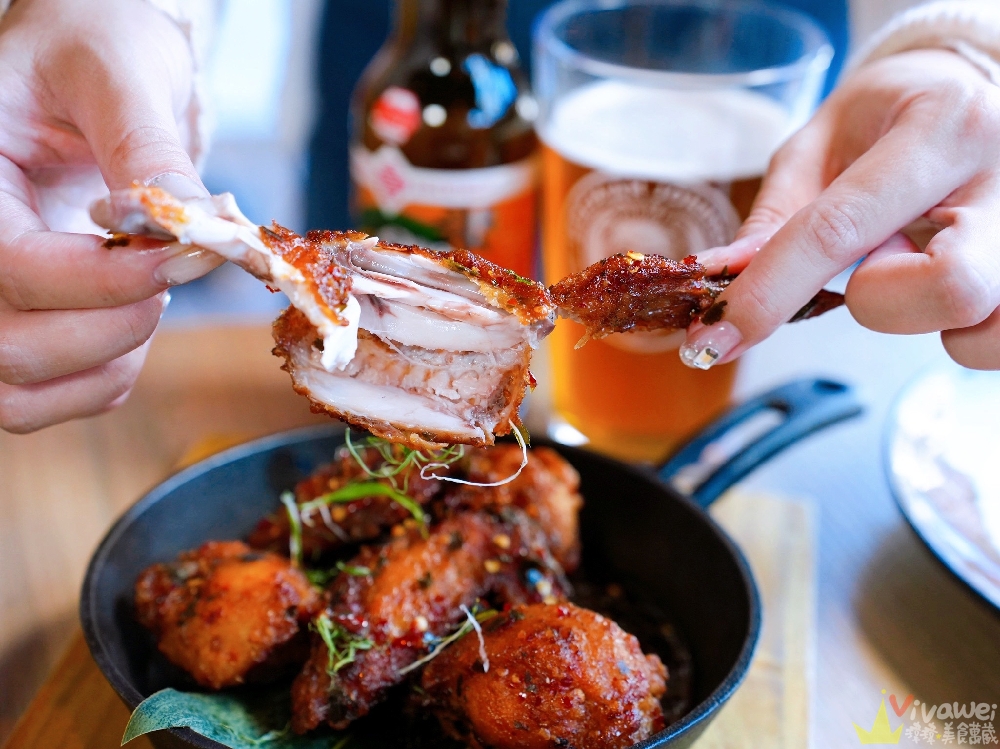 台北大安美食｜『 ABV南洋餐酒館-台北國館店』國父紀念館站南洋風特色美食！上百款精釀啤酒搭配超完美！