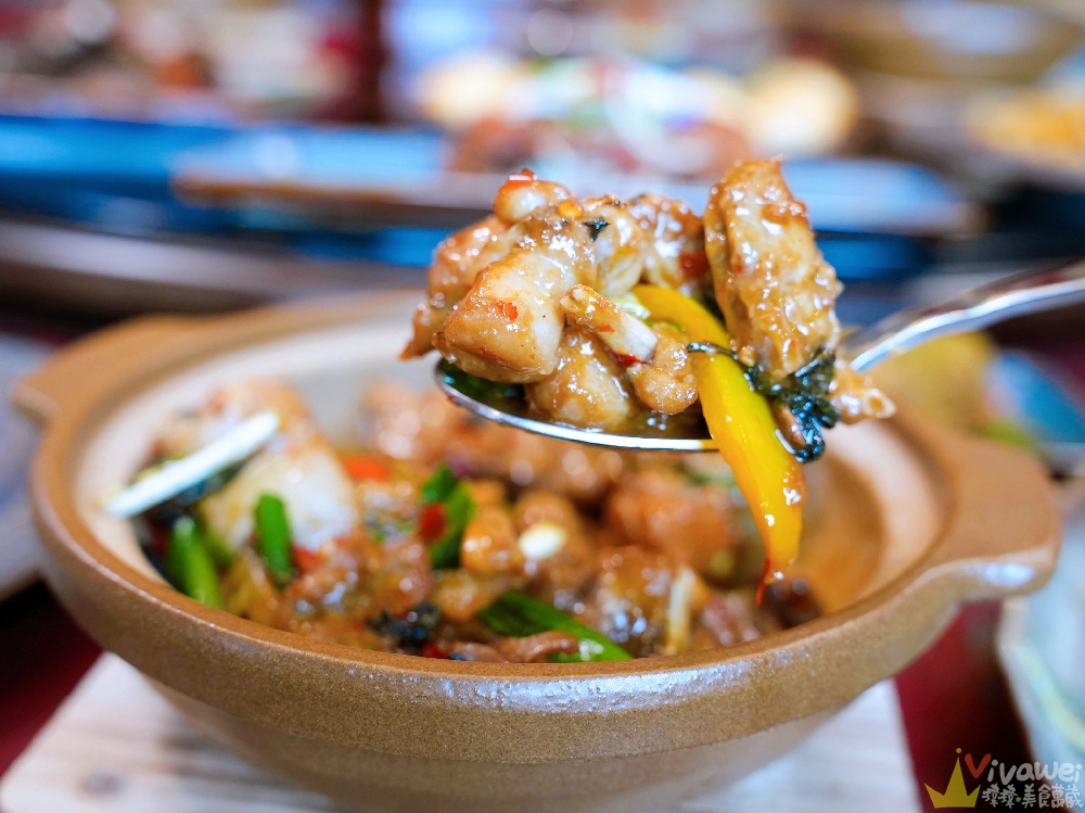 苗栗三灣美食｜『龍叔伯庭園餐館』超氣派的客家私房台菜餐廳～餐點品項豐富又好吃～親子友善且附設免費停車場！