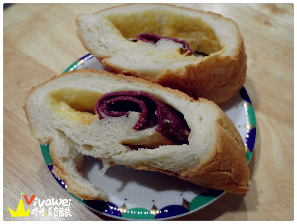 喬麗克弗爾麵包坊：台北士林區｜獨門秘方的好吃不老麵包『Jolly 喬麗坊．克弗爾麵包』