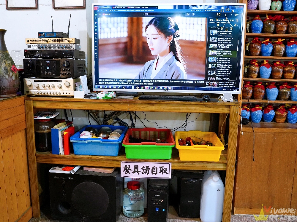 苗栗大湖美食｜『好師父牛排館』在地傳統平價牛排館！附玉米濃湯與紅茶！推薦必點牛肉炒飯&鐵板麵比排餐更值得吃！