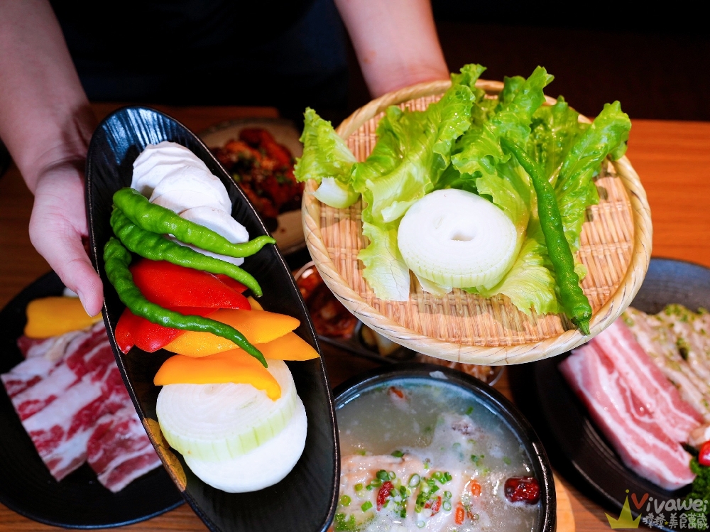 新北板橋美食｜『ABV Bar & Kitchen 韓式餐酒館』板橋車站道地韓式料理餐酒館&超過300款精釀啤酒！韓式小菜吃到飽～還有桌邊韓式烤肉服務！