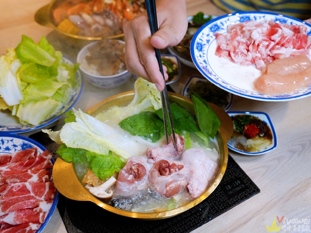 苗栗頭份美食｜『真涮吃到飽火鍋-頭份旗艦店』交流道旁高CP值鍋物吃到飽！平日最低只要399元起~肉品,蔬菜,飯食,麵食,飲料及冰品任你自助吃到飽！