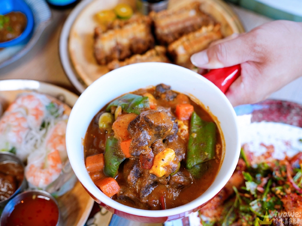 台北大安美食｜『 ABV南洋餐酒館-台北國館店』國父紀念館站南洋風特色美食！上百款精釀啤酒搭配超完美！