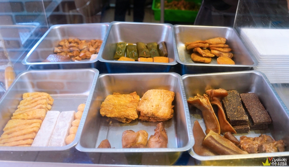 苗栗頭份美食｜『李記燉品屋』平日限定！百元有找的原盅燉湯！推薦必吃滷肉飯&竹山意麵&現切滷味！