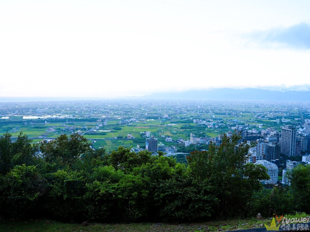 宜蘭礁溪美食｜『空ㄟ農場』宜蘭最美夜景餐廳～適合約會聚餐和放空～必吃手工窯烤PIZZA&焗烤千層麵！