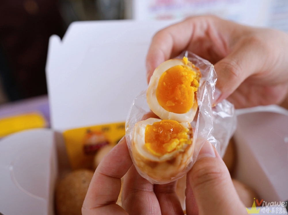 苗栗大湖美食｜『大湖烤蛋』假日限定！大湖酒莊對面的超人氣烤蛋+洛神花豆干～小吃控必吃隱藏版點心！