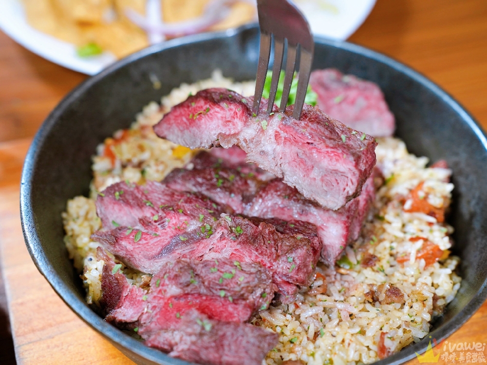 新竹竹北美食｜『ABV加勒比海餐酒館-竹北旗艦店』多國特色異國料理&早午餐&超過300種世界精釀啤酒！小酌小聚首選！