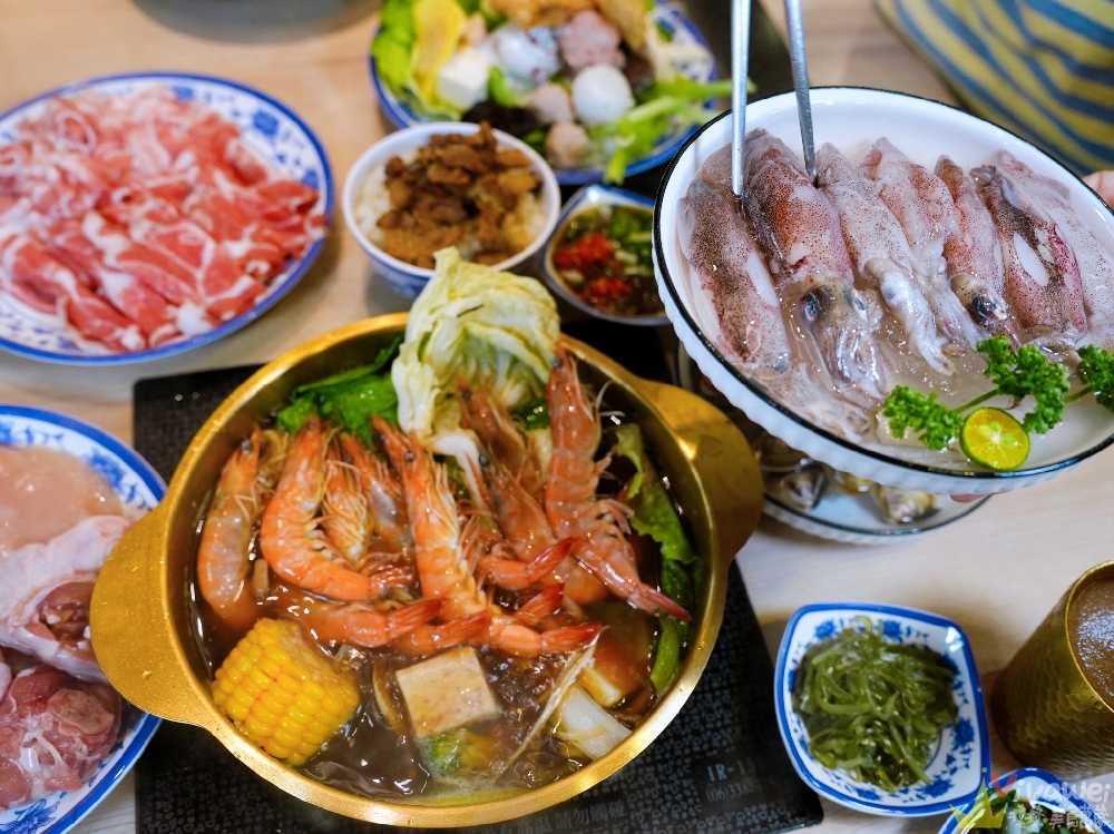 苗栗頭份美食|『真涮吃到飽火鍋-頭份旗艦店』交流道旁高CP值鍋物吃到飽!平日最低只要399元起~肉品,蔬菜,飯食,麵食,飲料及冰品任你自助吃到飽! 苗栗頭份美食|『真涮吃到飽火鍋-頭份旗艦店』交流道旁高CP值鍋物吃到飽!平日最低只要399元起~肉品,蔬菜,飯食,麵食,飲料及冰品任你自助吃到飽!