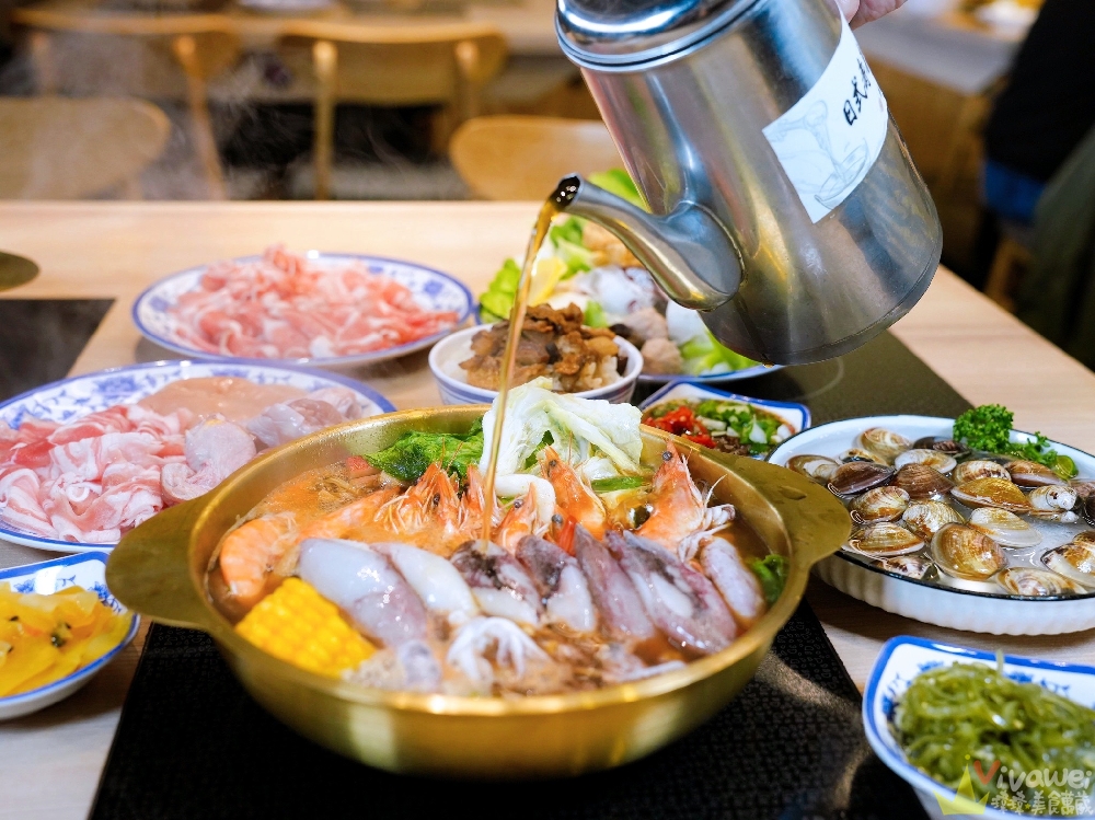 苗栗頭份美食|『真涮吃到飽火鍋-頭份旗艦店』交流道旁高CP值鍋物吃到飽!平日最低只要399元起~肉品,蔬菜,飯食,麵食,飲料及冰品任你自助吃到飽! 苗栗頭份美食|『真涮吃到飽火鍋-頭份旗艦店』交流道旁高CP值鍋物吃到飽!平日最低只要399元起~肉品,蔬菜,飯食,麵食,飲料及冰品任你自助吃到飽!