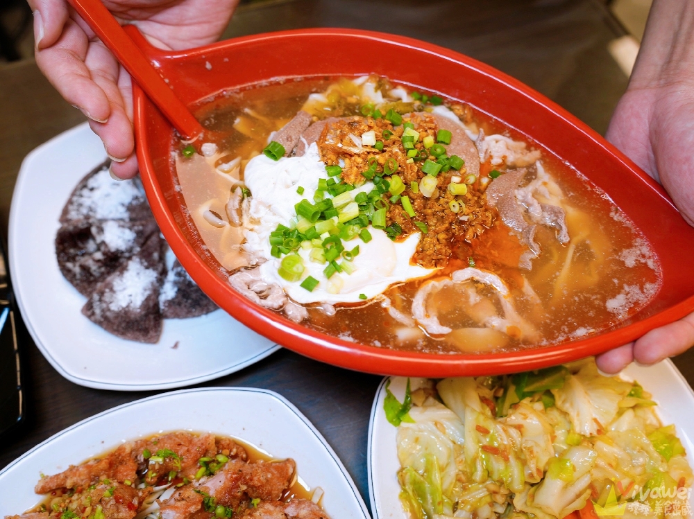 桃園平鎮美食｜『雲泰館』中壢車站後站新開幕！綜合米干&熱炒類&涼拌及酥炸類&麵類及飯食等餐點！