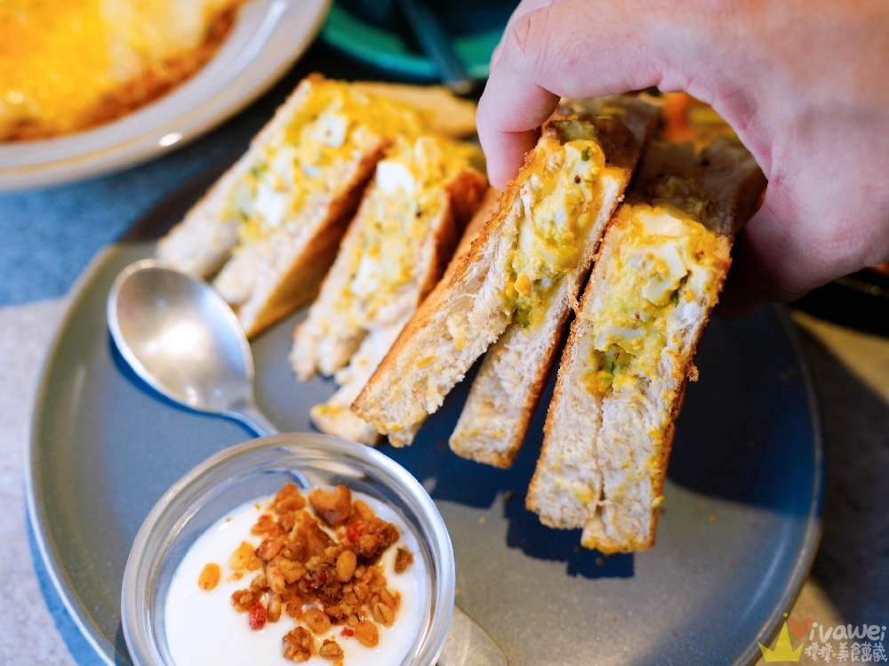 台北中山美食｜『CafféRue Dazhi 路口加啡 大直店』大直高CP值輕食早午餐！平價的現做餐點及飲品！