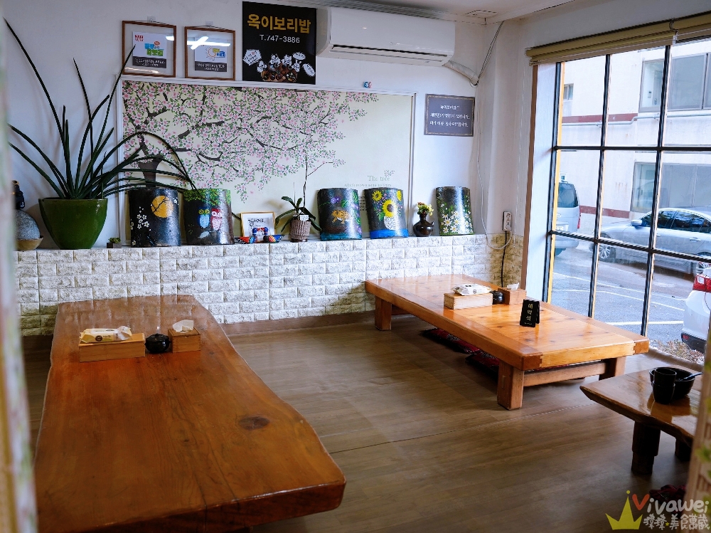 韓國釜山美食｜『옥이보리밥』在地隱藏版的大麥蔬菜拌飯~搭配現煎黃魚和海鮮煎餅~超澎湃的在地韓食餐廳！