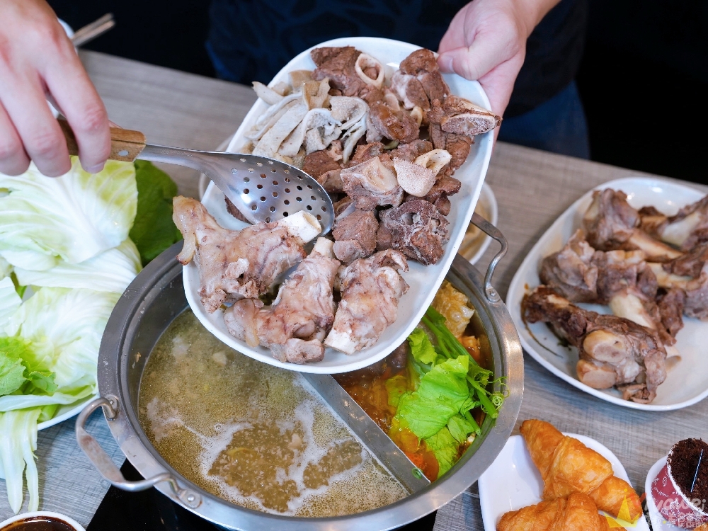 苗栗頭份美食｜『不打羊-頭份店 羊肉爐牛肉爐吃到飽』羊肉牛肉&蔬菜自助吧任你吃！大推隱藏版炸雞翅&鹹酥雞！