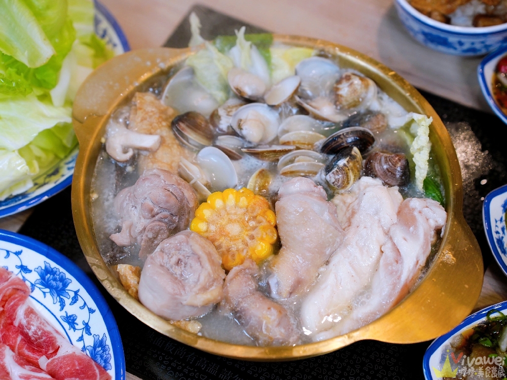 苗栗頭份美食｜『真涮吃到飽火鍋-頭份旗艦店』交流道旁高CP值鍋物吃到飽！平日最低只要399元起~肉品,蔬菜,飯食,麵食,飲料及冰品任你自助吃到飽！