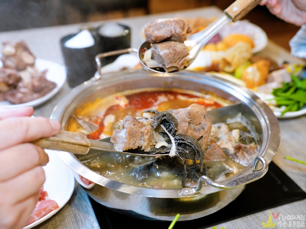 苗栗頭份美食｜『不打羊 羊肉爐牛肉爐吃到飽』超狂自助吧！百樣食材+肉片火鍋料任你夾！冬天必訪的暖胃名單！
