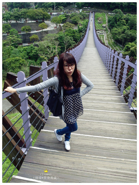 白石湖吊橋：旅遊｜台北市假日踏青好去處－龍骨吊橋『白石湖吊橋』