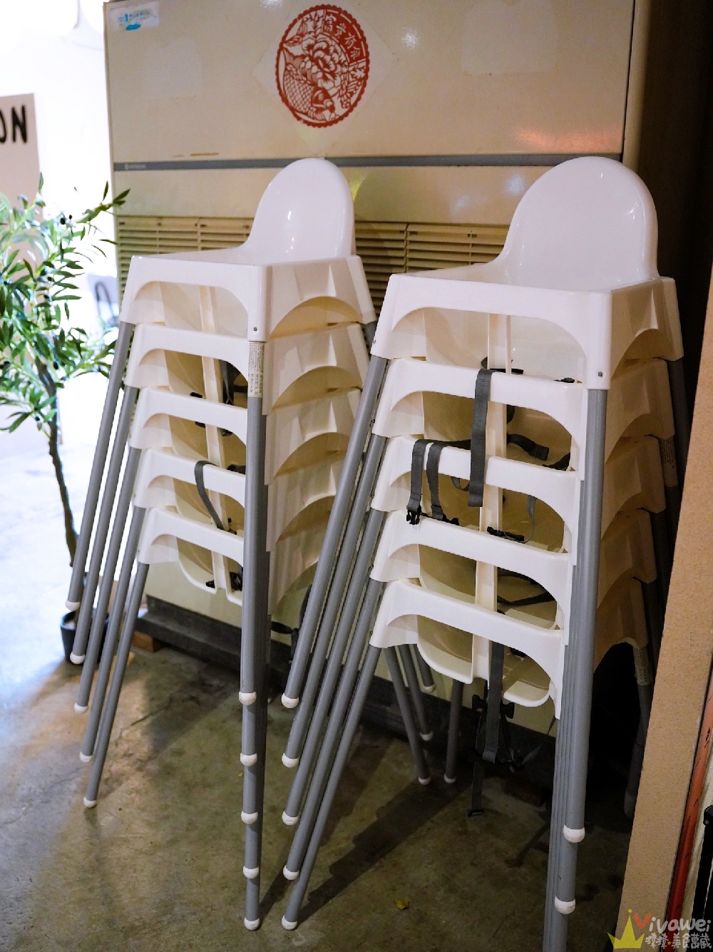 苗栗頭份美食｜『月團圓雞湯火鍋-苗栗頭份店』火鍋控必收！2025全新裝潢自助吧大升級！個人獨享鴛鴦鍋～蔬菜品項豐富～高品質鍋物專賣！